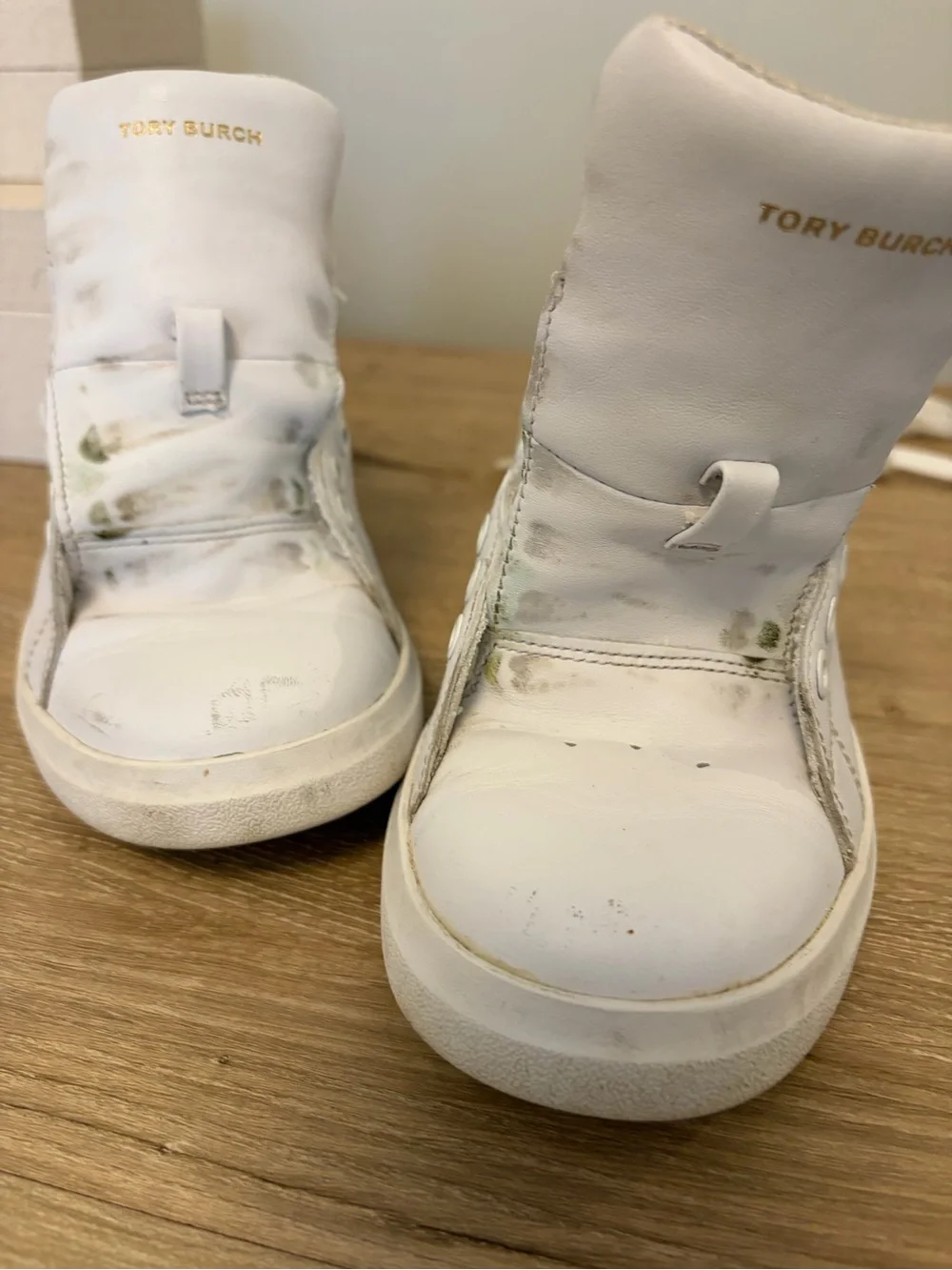Tory Burch White Leather Low-Top Sneakers with Gold Logo